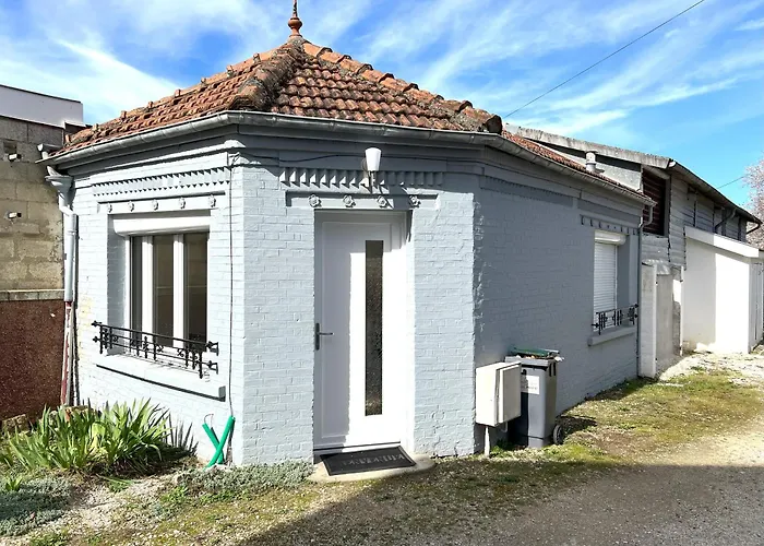 شقة Maison Cosy A *