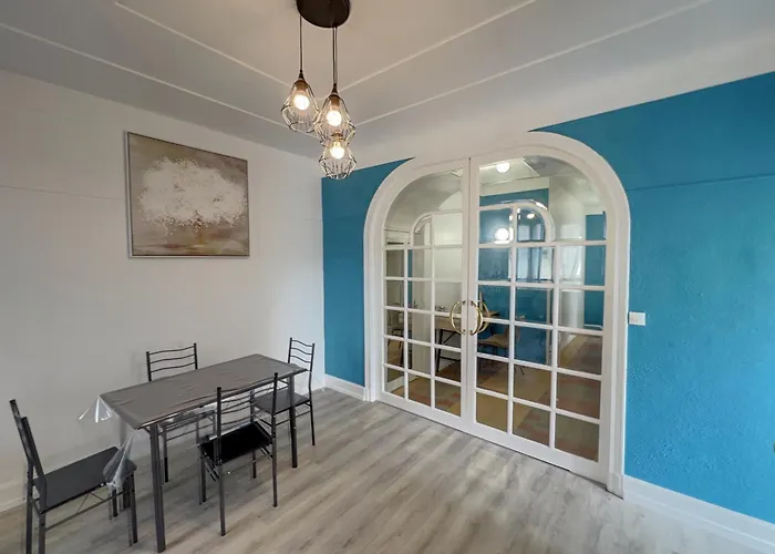 شقة Maison Cosy A *