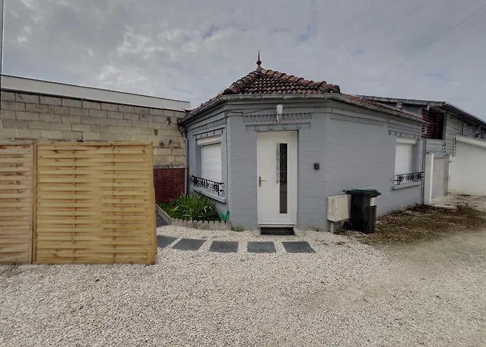 شقة Maison Cosy A *